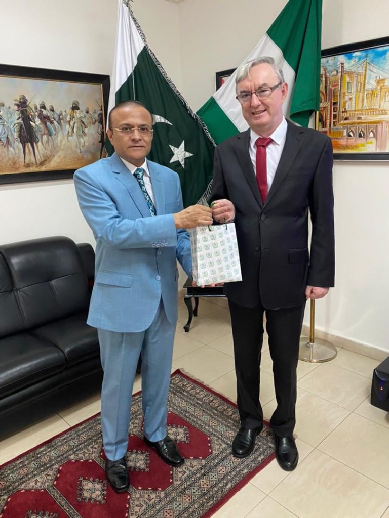 Ambassador of Czech Republic visits the High Commission of Pakistan in Nigeria photo